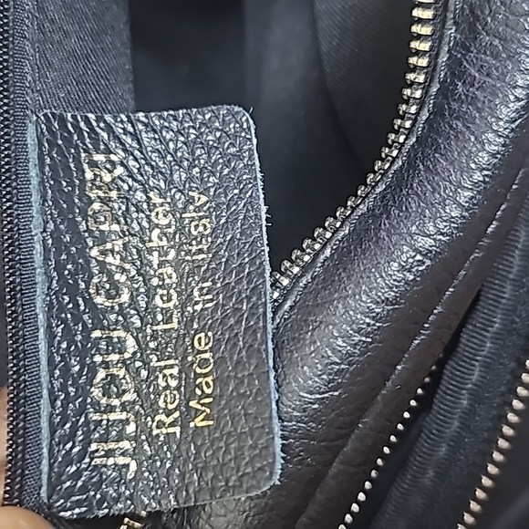 Jijou  Capri women's black cross body bag with gold hardware - Picture 8 of 9